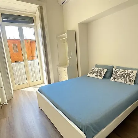 Live Napoli! Spacious La Casa Di Marina نابولي