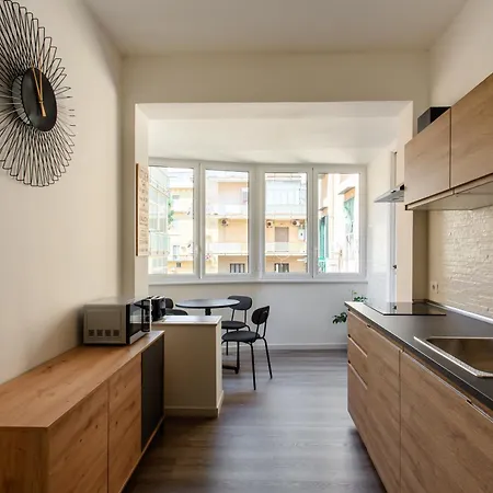 Live Napoli! Spacious La Casa Di Marina *
